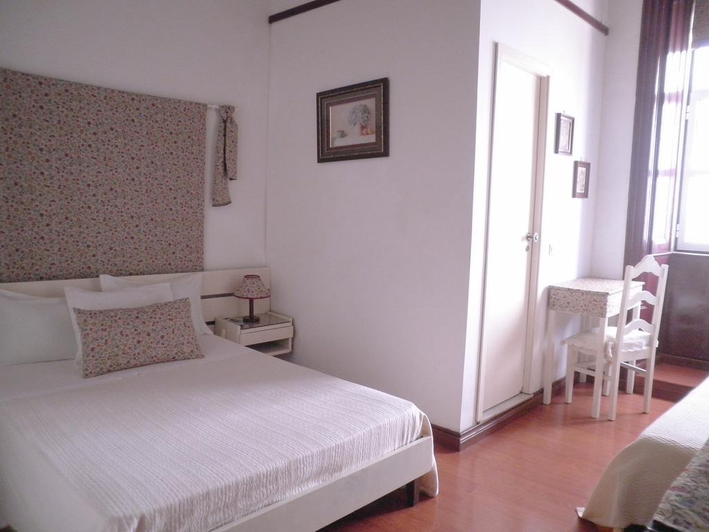 Pensao Flor De Coimbra Hotel Luaran gambar